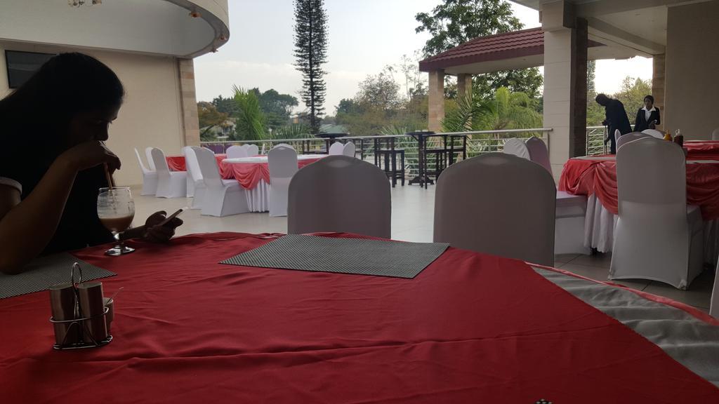 Pamo Hotel And Restaurants Kitwe Exterior photo